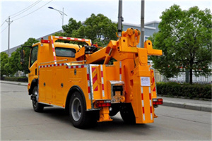 金顶街高速路拖车费